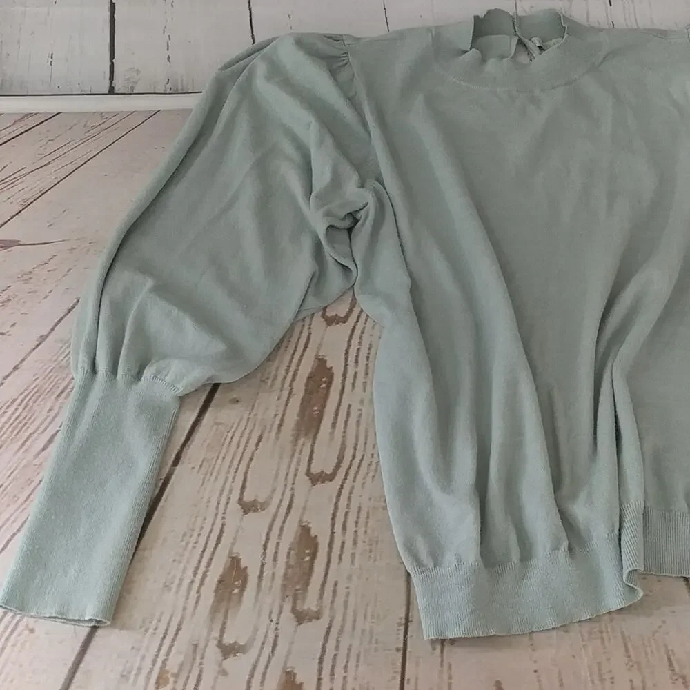 Ryegrass Sweater with Back Keyhole Green Size XXL